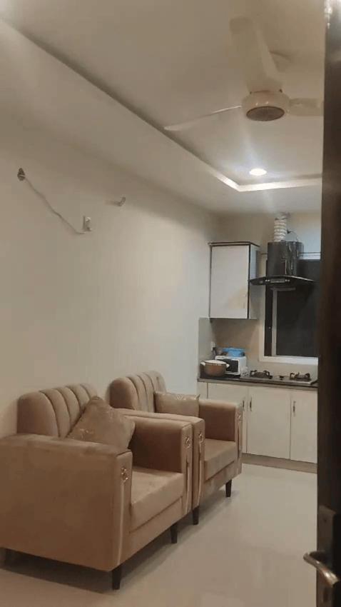 Fully Furnished 1 Bed Flat For Rent In Gulberg Greens Islámábád Exteriér fotografie